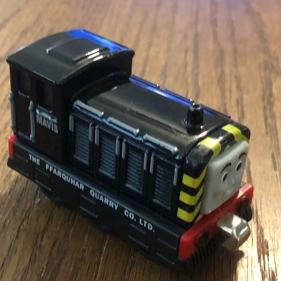 Thomas the Train Mavis Diecast Metal Tank Engine Friends Take Play 2003. - Picture 8 of 9